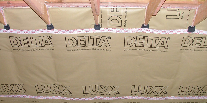 DELTA® LUXX